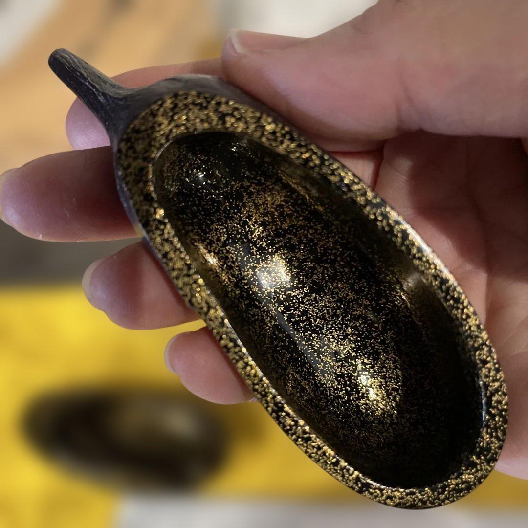 輪島　漆塗りナス型香合 木箱入り　信田福弥作