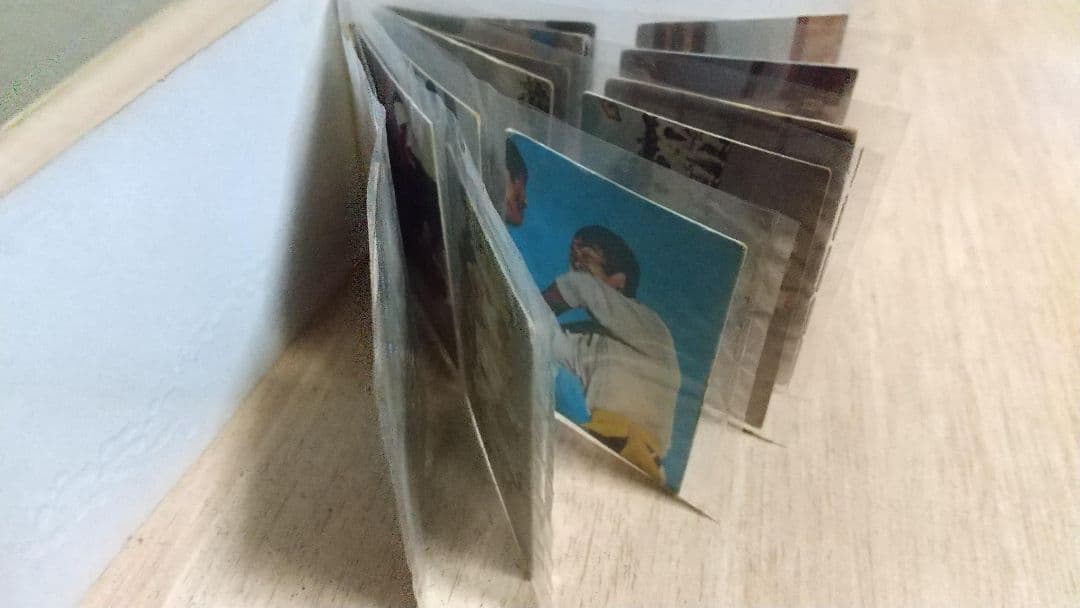 激レア　希少　昭和レトロ　ブルース・リー　ヤマカツ　アルバム　カード　セット