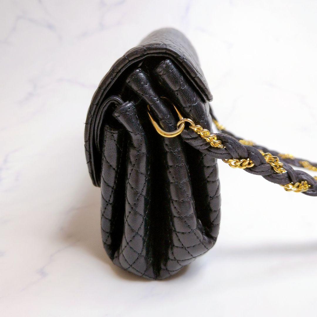 バリー ショルダーバック キルティング チェーン Bロゴ ブラック レザー