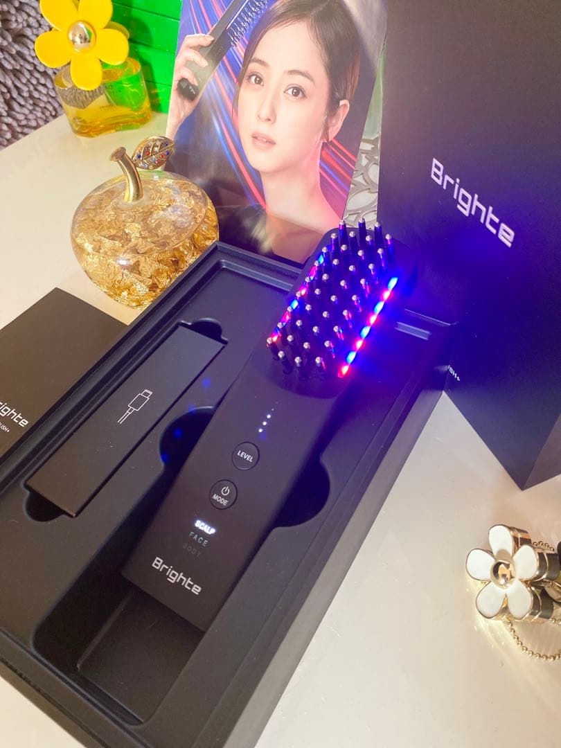 マドンナ美顔器セットパック¥→¥44444 マドンナ美顔器セットパック¥→