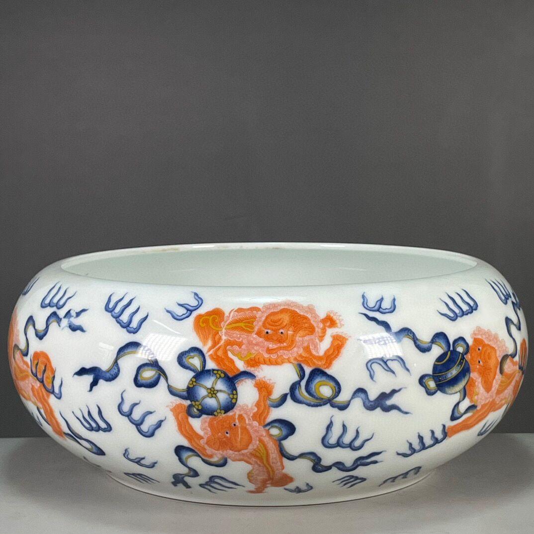 大清乾隆青花釉里红狮子滚绣球图纹笔洗 書道具文房具現代工芸品美術品置物