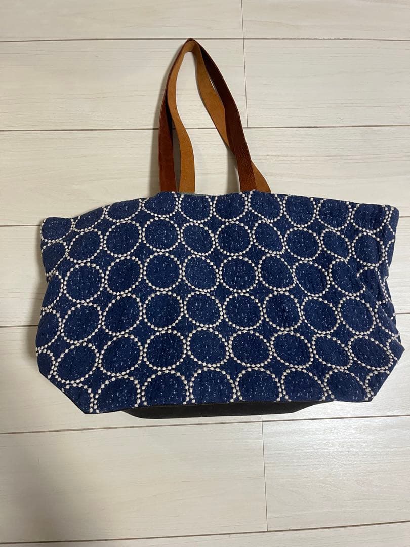 珍種 珍産地 ウィデマンニアフリカイボタ 蛾 標本