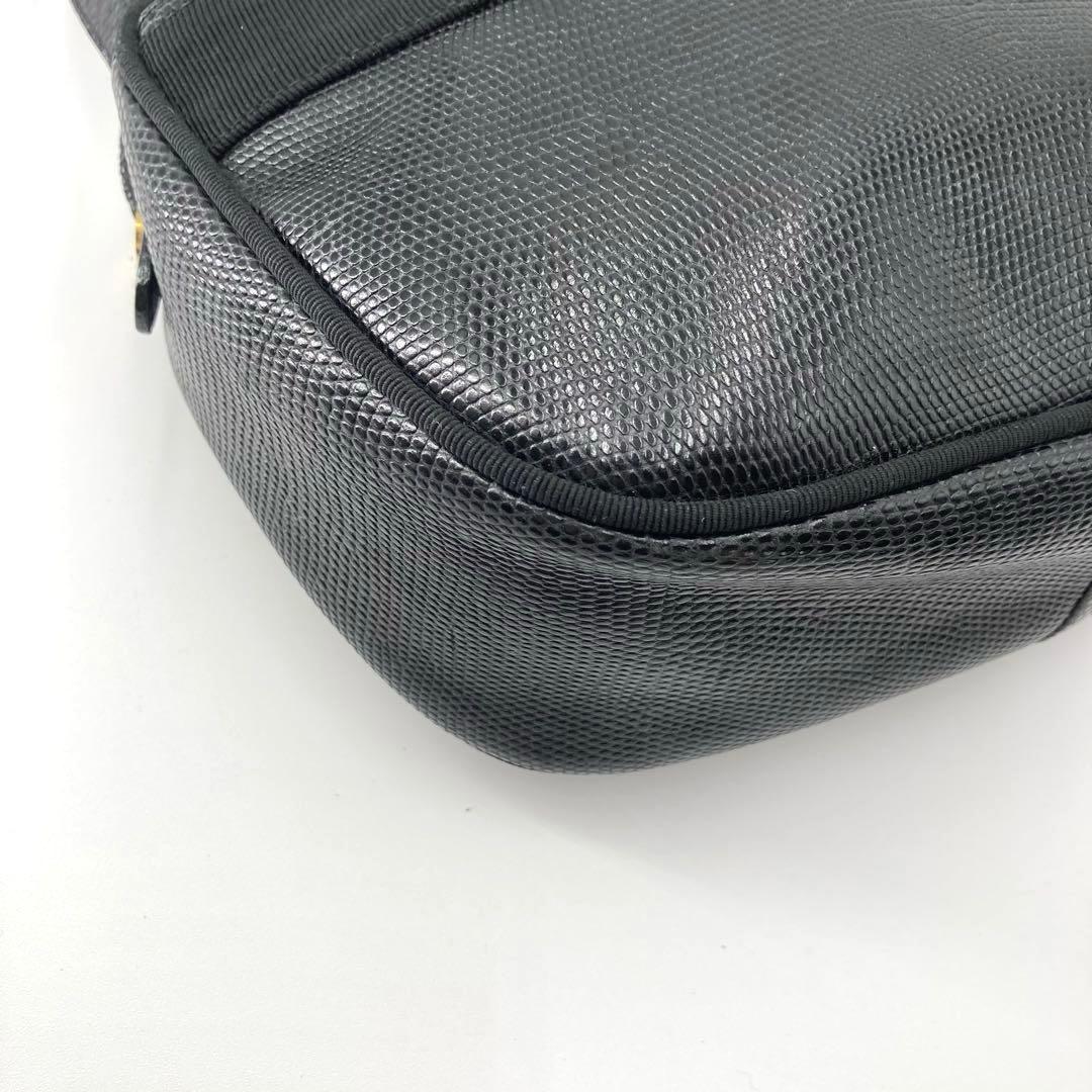 美品✨サルヴァトーレ フェラガモ ヴァラ リザード ショルダーバッグ ブラック