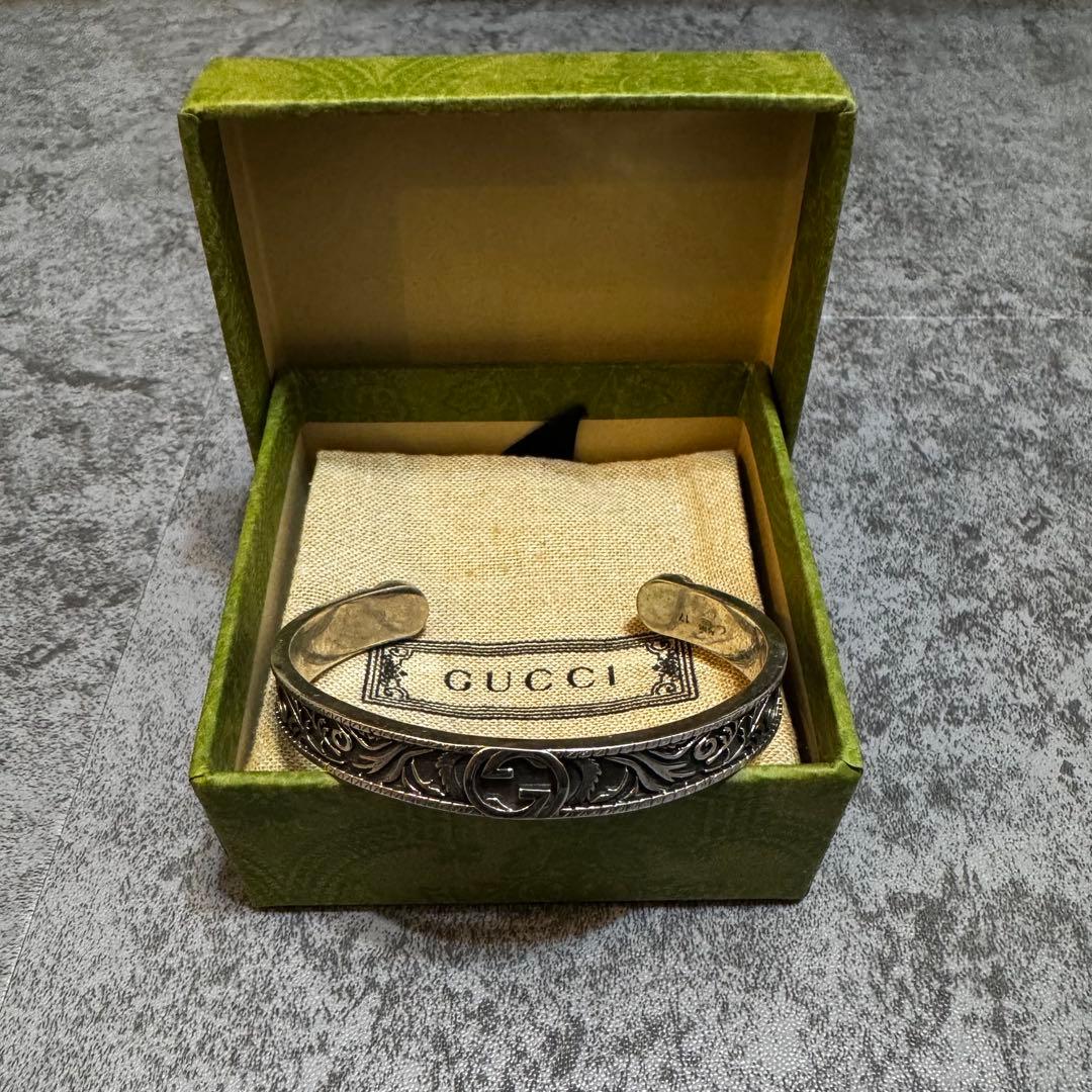 GUCCI グッチ ブレスレット バングル