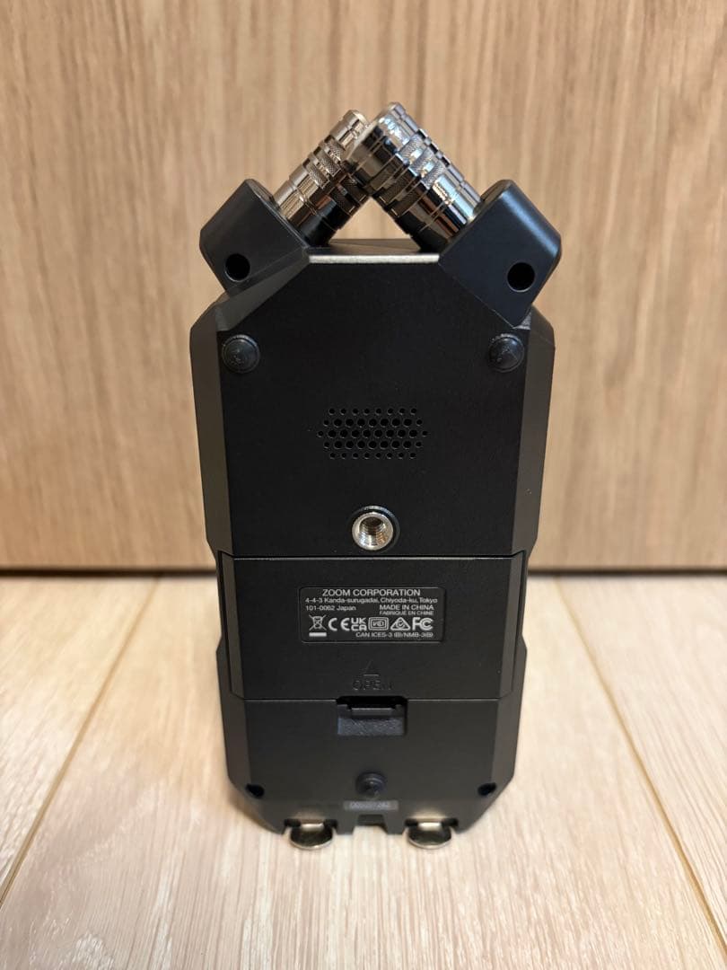 ZOOM H4essential ハンディレコーダー