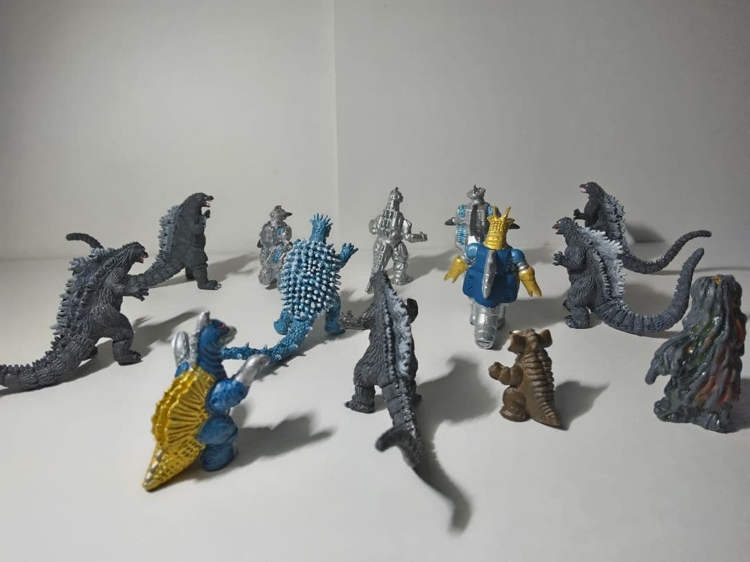 ゴジラフィギュアセット 13体