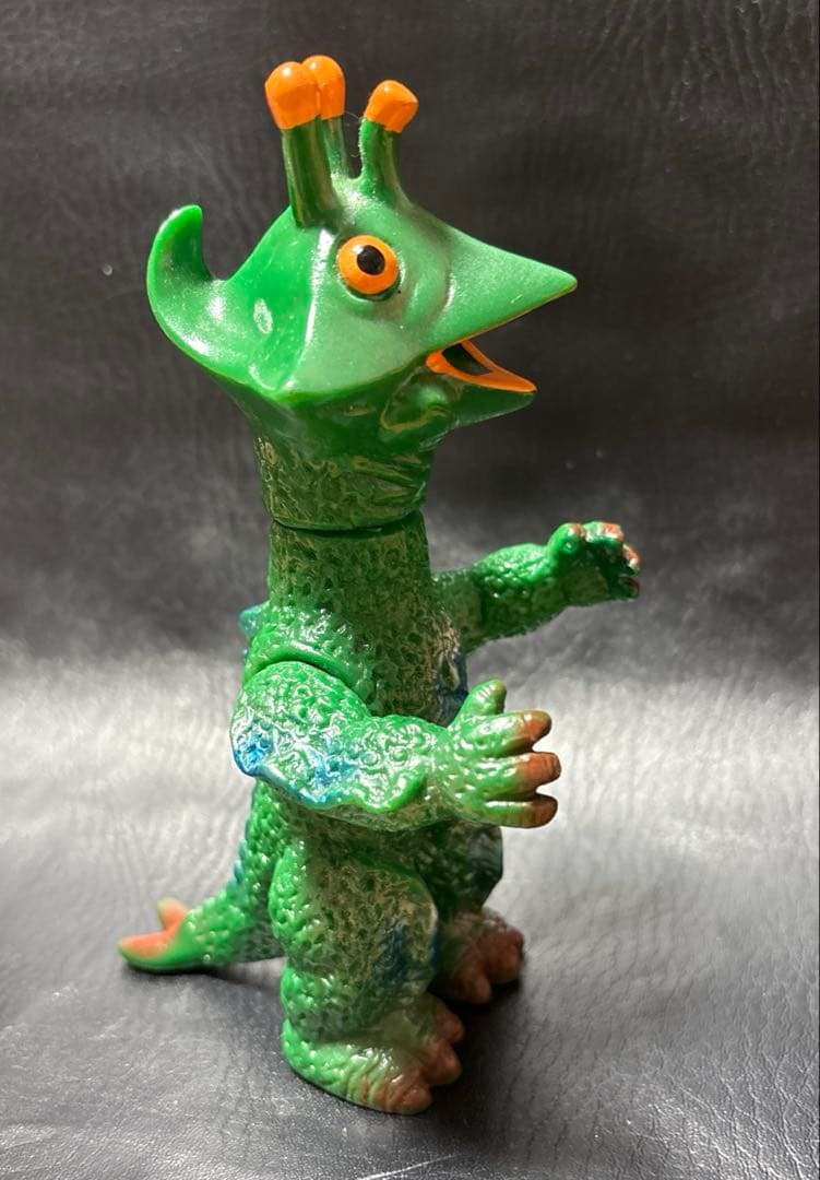 ギララソフビ最終値下げ！早いもん勝ちMARUSAN ふうせんギララ！