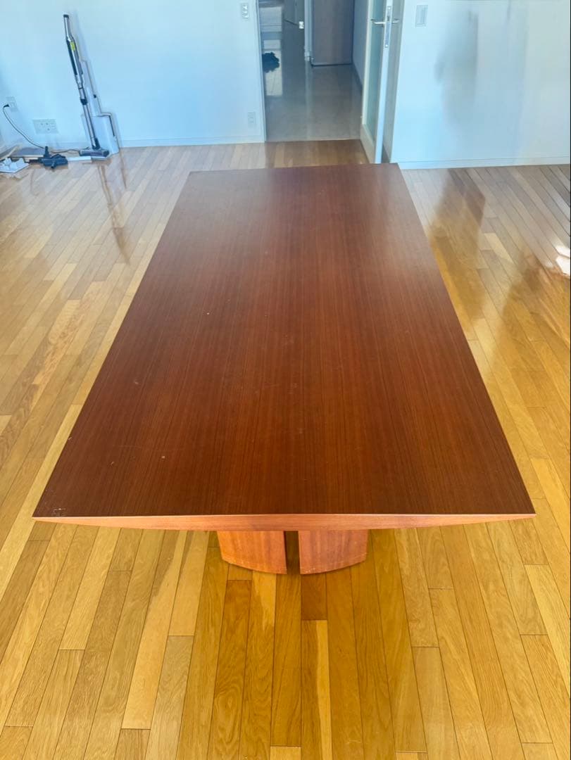 arflex TAVOLO NAVE ダイニングテーブル　アルフレックス