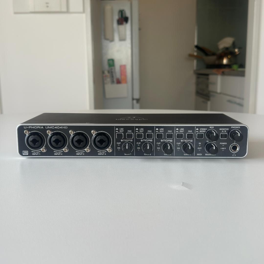 U-PHORIA UMC404HD オーディオインターフェイス BEHRINGER UMC404HD U-PHORIA オーディオインターフェイス ベリンガー
