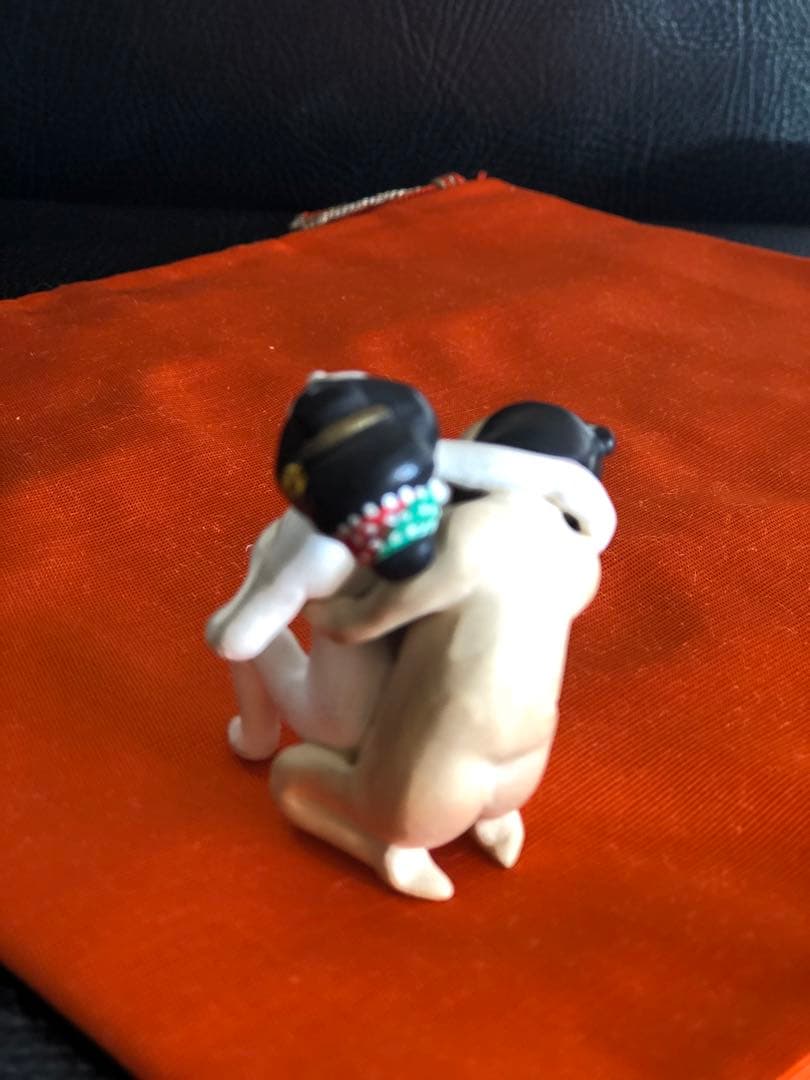 春画　陶器　春画人形　置物