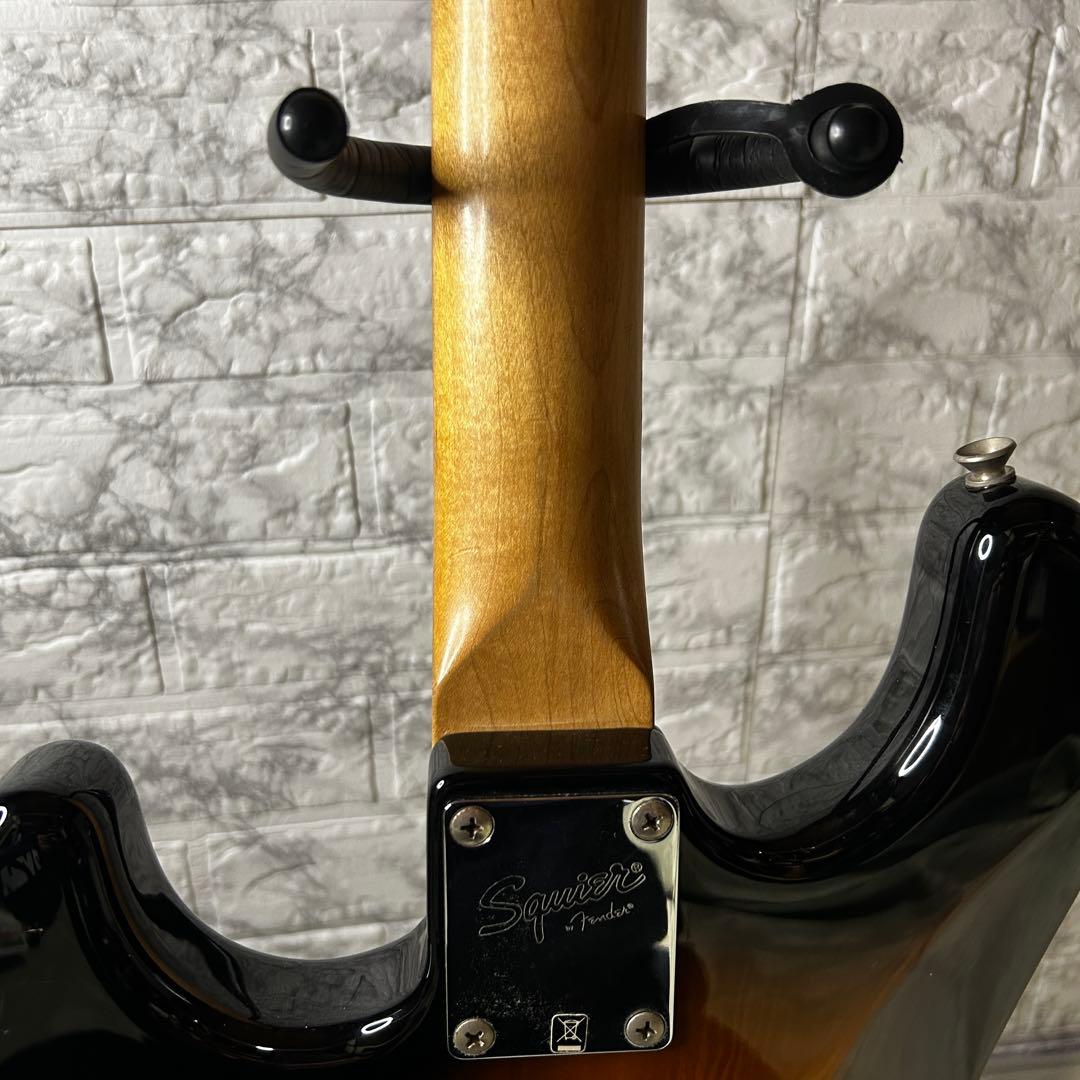 スクワイヤー アフィニティシリーズ ストラトキャスター サンバースト