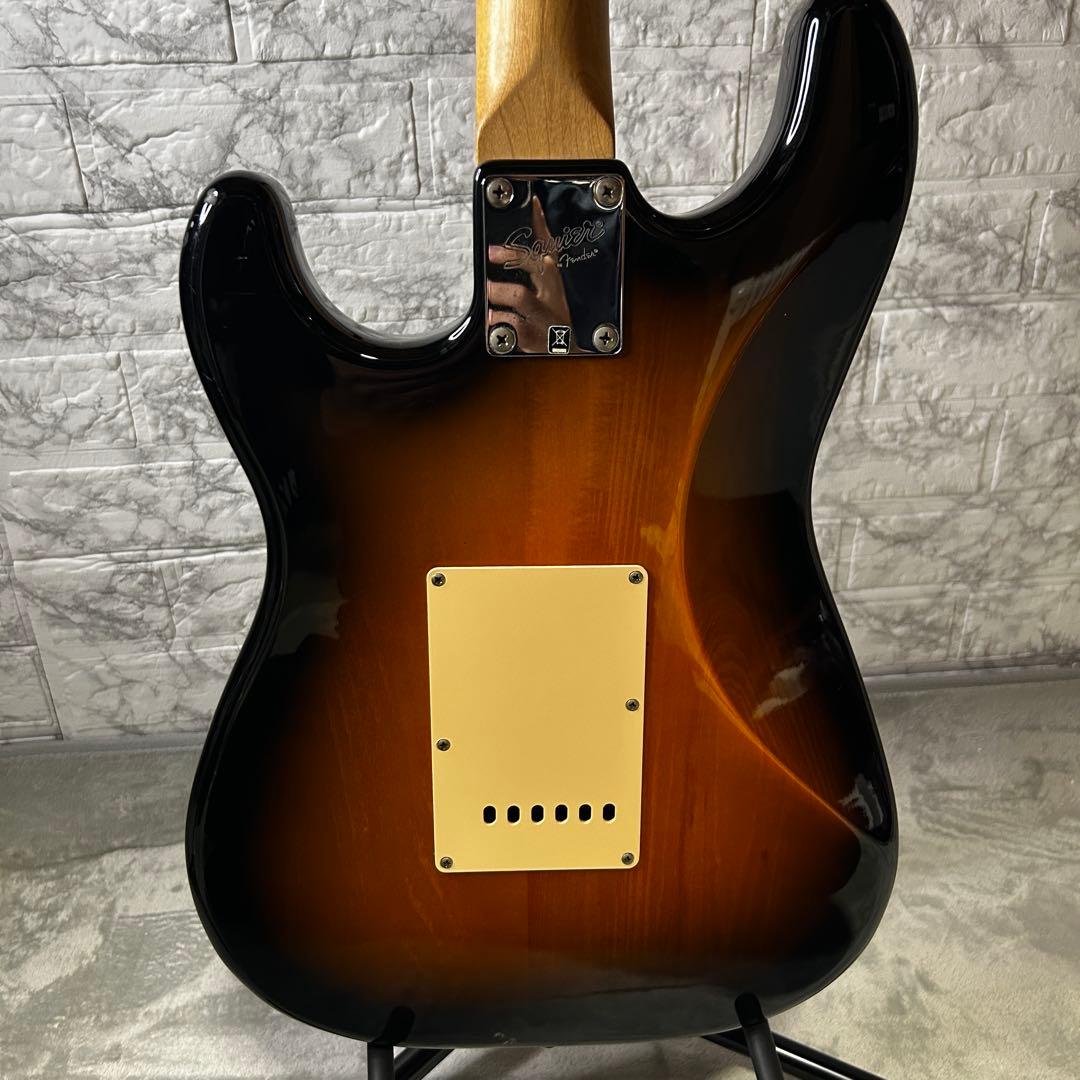 スクワイヤー アフィニティシリーズ ストラトキャスター サンバースト