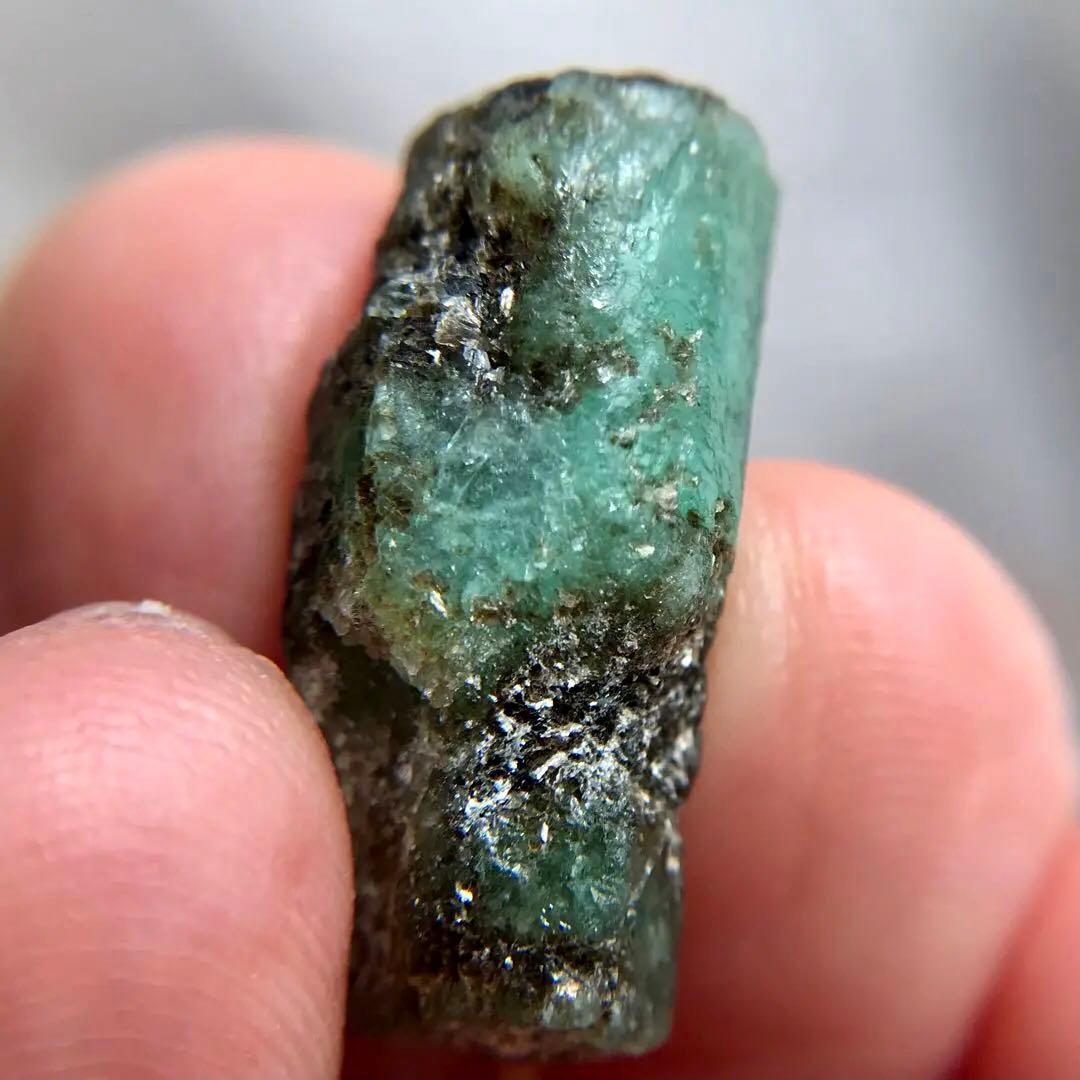 エメラルド 原石 16.45ct 天然エメラルド アフガニスタン エメラルド標本