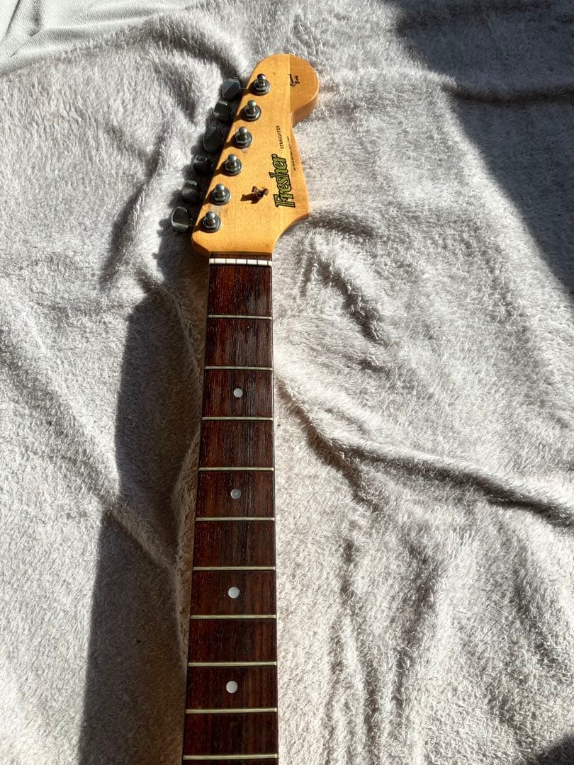 フレッシャー ストラトタイプ ボディ ネック Fresher 現状渡し - メルカリ