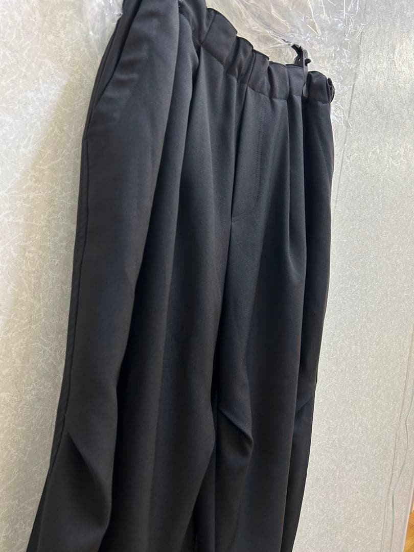 mizuiro ind ワイドカーゴパンツ イージーパンツ　ブラック