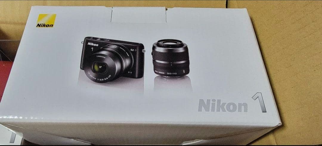 新品 ニコン1 S2ダブルズームキット＋純正レザーケース+三脚 限定セット