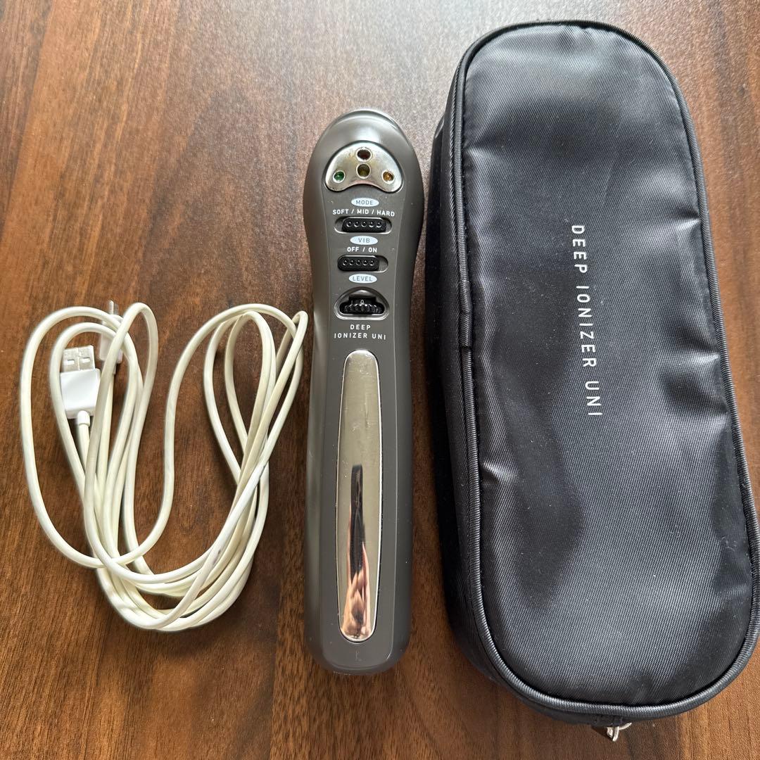 DeepイオナイザーUni　EBM　多機能美容機器 EBM ONLINE STUDIO / DeepイオナイザーUni