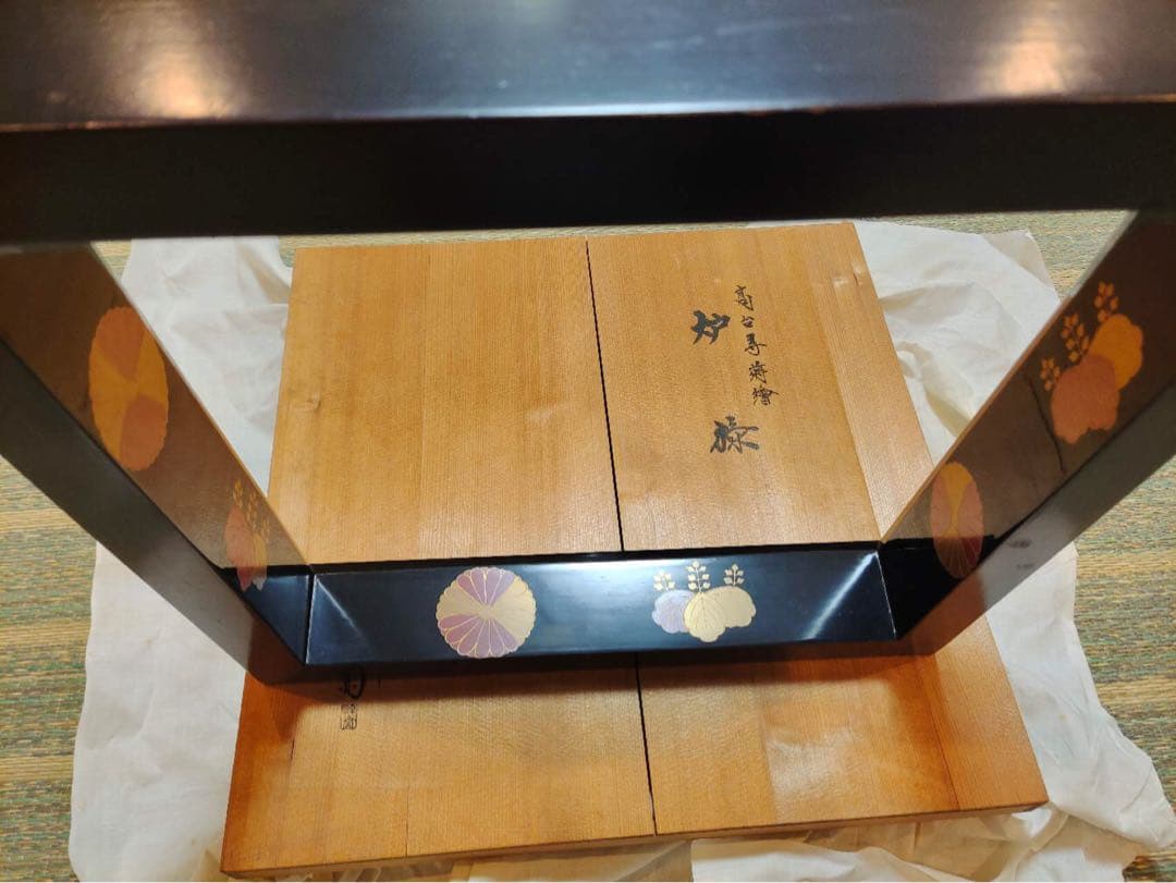 茶道具 炉縁 真塗 蒔絵師友斎作　高台寺蒔絵　共箱　真塗り　古美術品