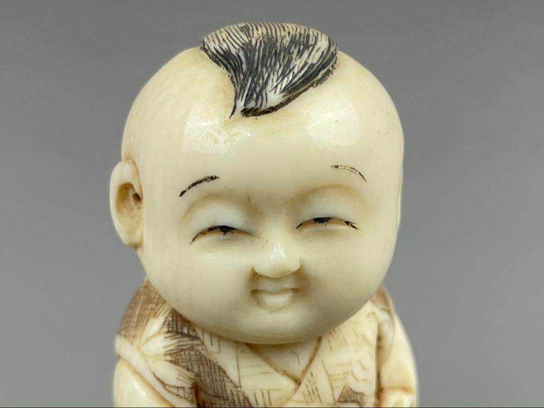 時代根付 極上細密彫り白材マンモス牙製 作家物 中国美術 天然素材