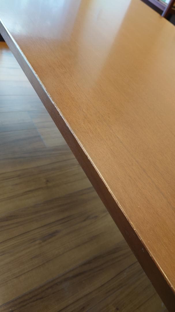 カンディハウス製　ダイニングテーブル（4人用）