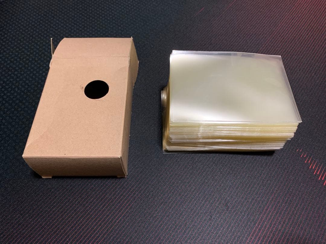 フォーラムスリーブ クリア 絶版 未使用135枚＋使用済み8枚 計143枚