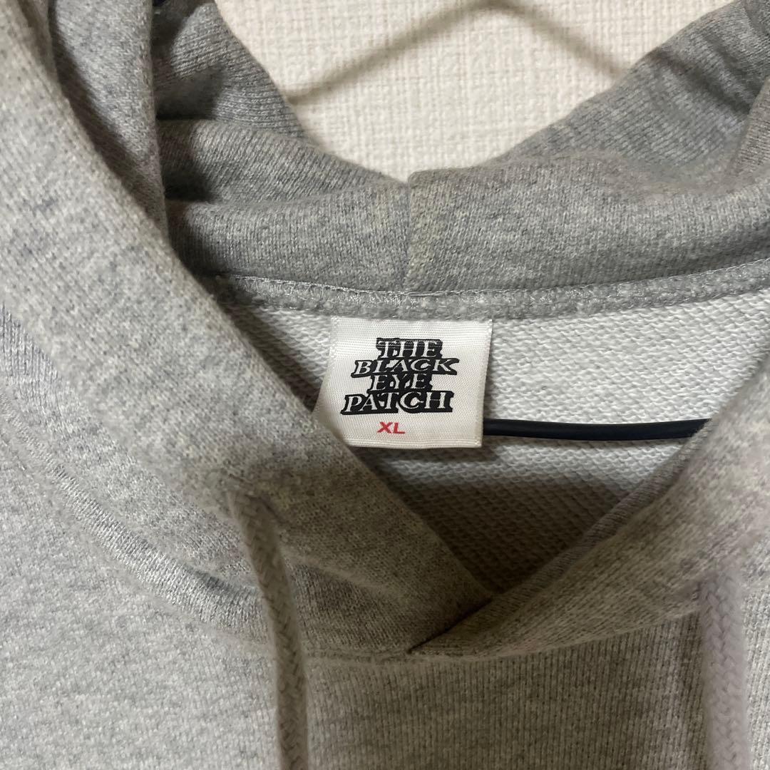 BLACKEYE PATCH ロゴ　パーカー