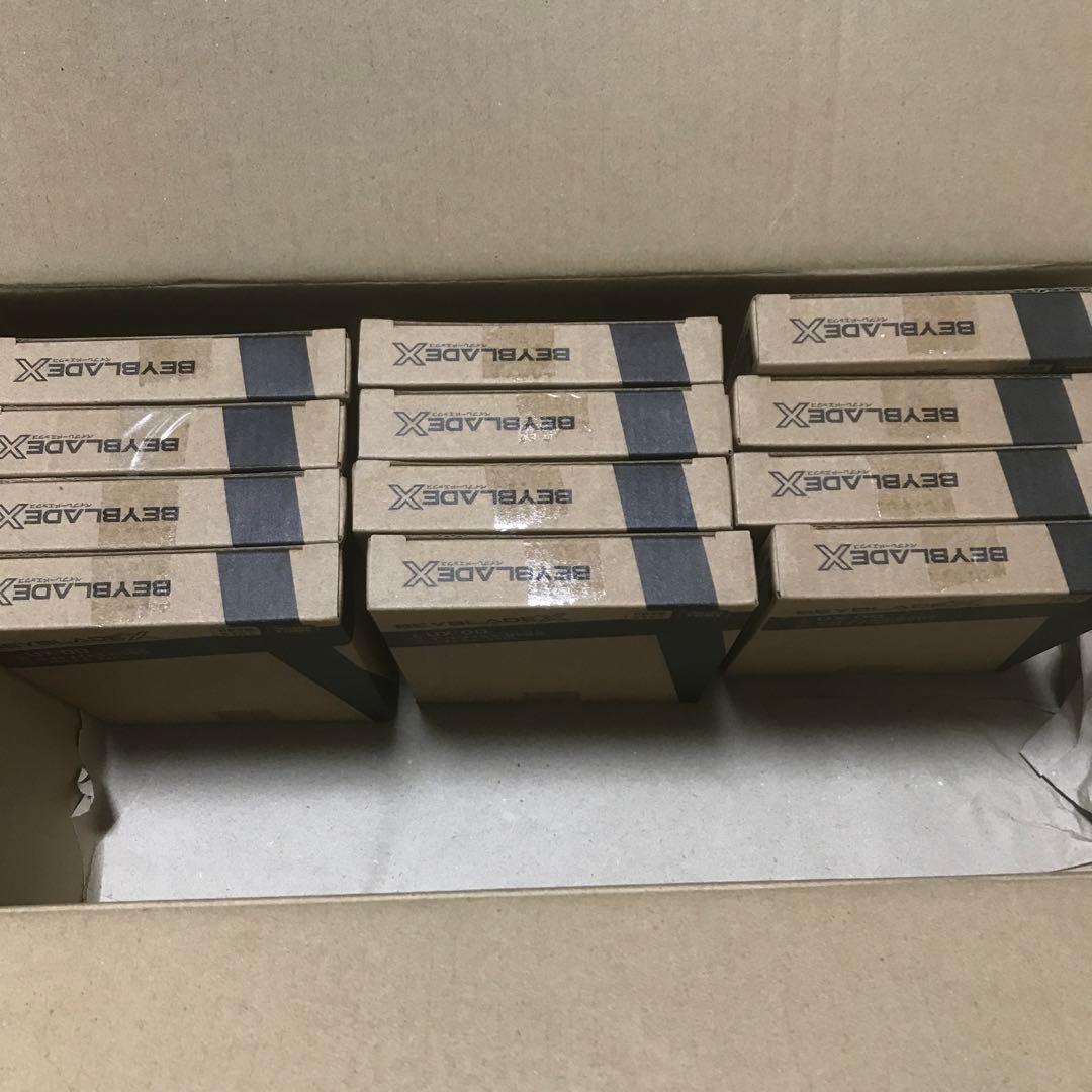 レアベイ　ナイトメイル　メタルコート　未開封　ベイコード付き　12個