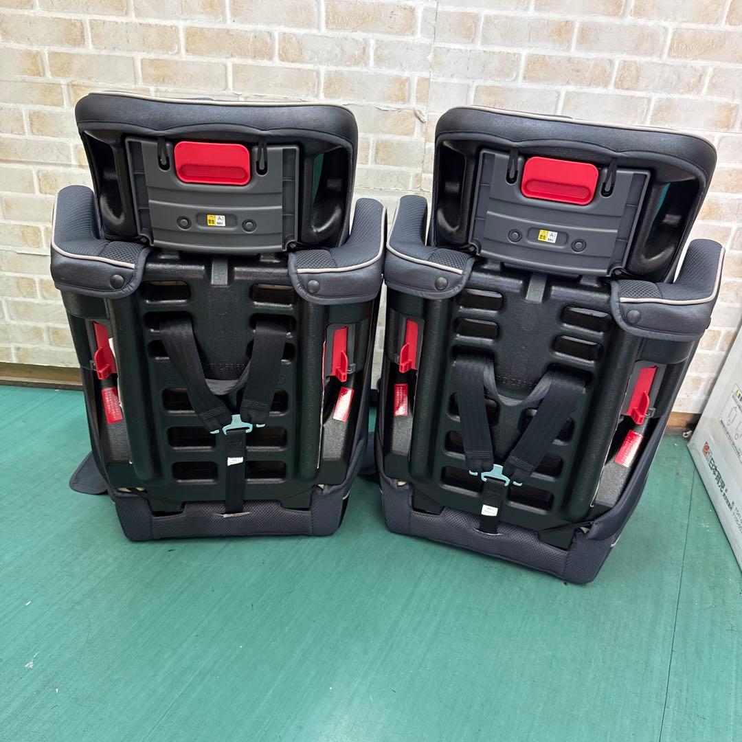 アップリカ　ジュニアシート　双子　2台セット　1才から　チャイルドシート