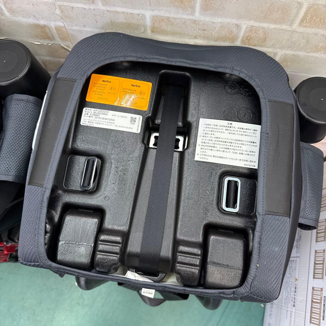 アップリカ　ジュニアシート　双子　2台セット　1才から　チャイルドシート