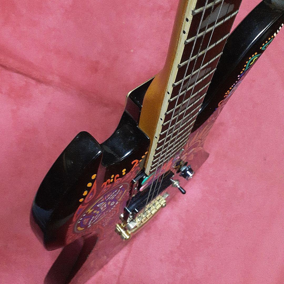 【良・美品】サイケペイント・hideモデル。MGモッキンバードエレキギター。