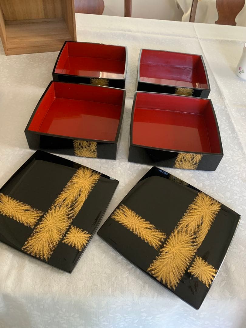 美品　輪島塗　二段重　2個組　沈金 重箱