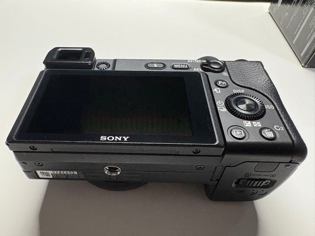 SONY α6400 ボディ ミラーレス一眼カメラ バッテリー2個＆充電器付