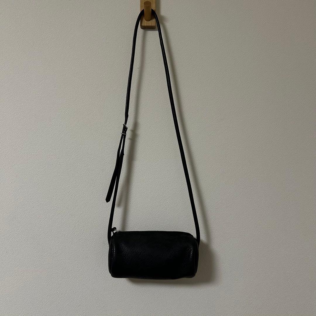 アエタ aeta CYLINDER SHOULDER ショルダーバック レザー