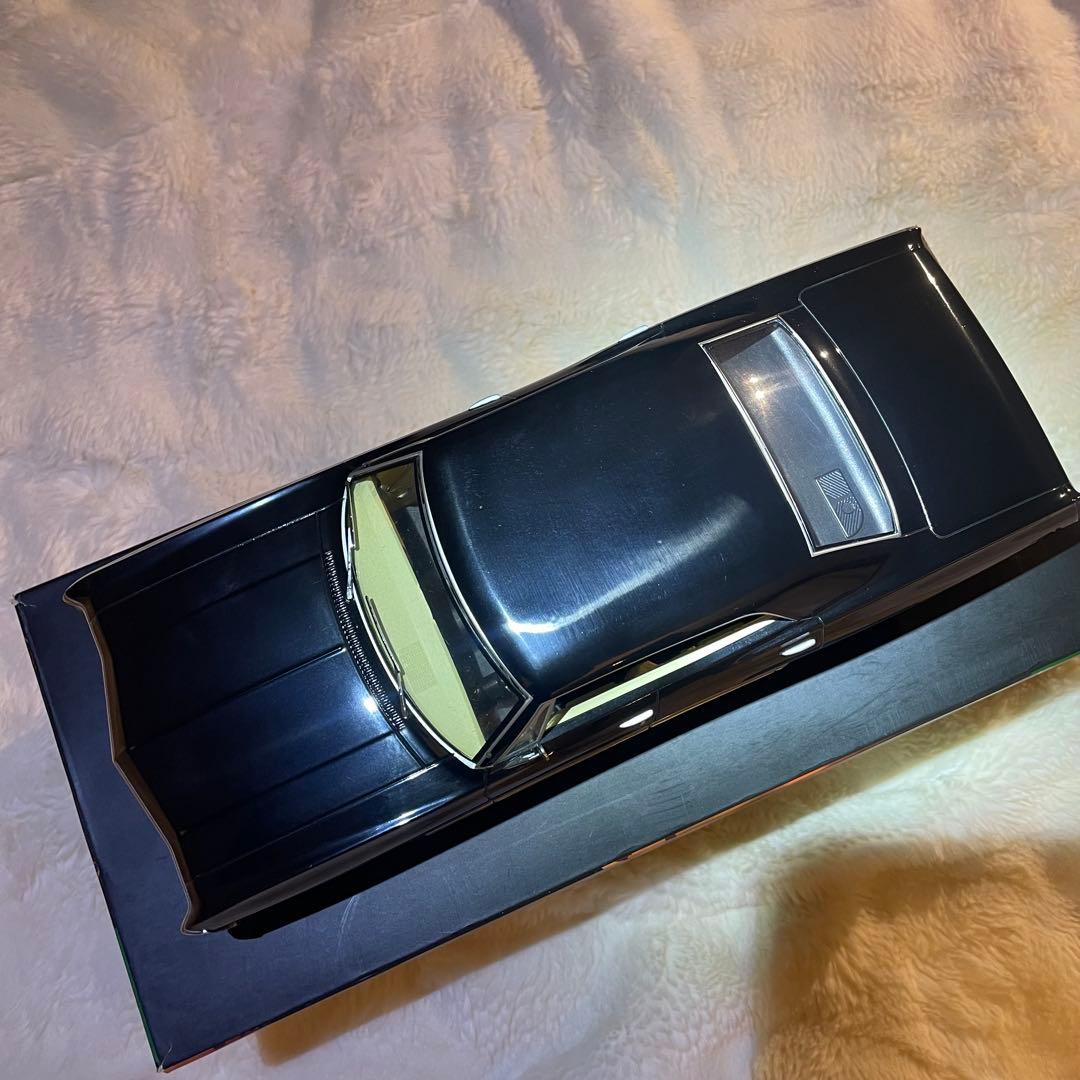 ドラマ[スーパーナチュラル]1967 インパラ 1/18 ミニカー