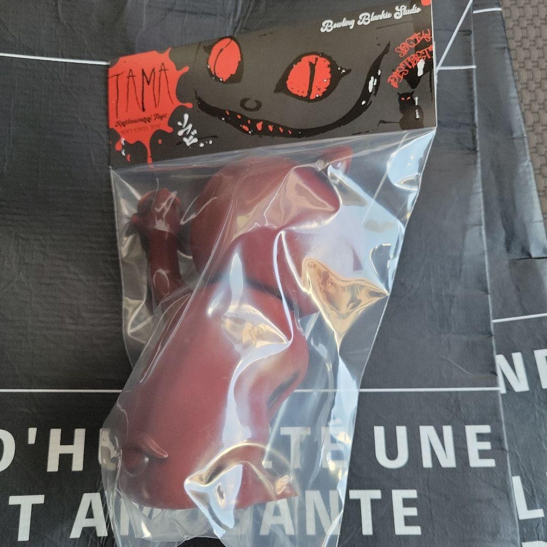 かっこわらい雑貨店 TAMA 目ん玉鷲掴み日焼け　ソフビ スーフェス93