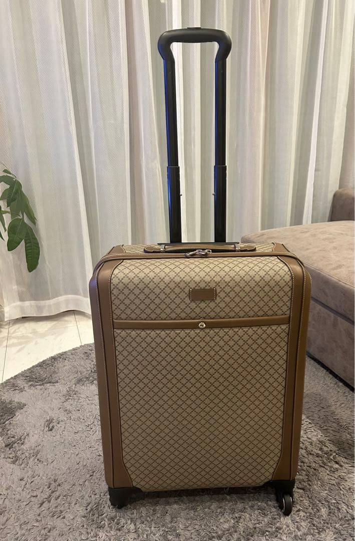 GUCCI ダイヤモンドパターン キャリーケース最大お値引き中！ GUCCI
