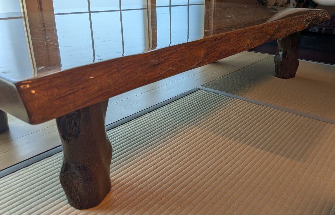 手渡しのみ】タガヤサン一枚板座卓 手渡しのみ】タガヤサン一枚板座卓