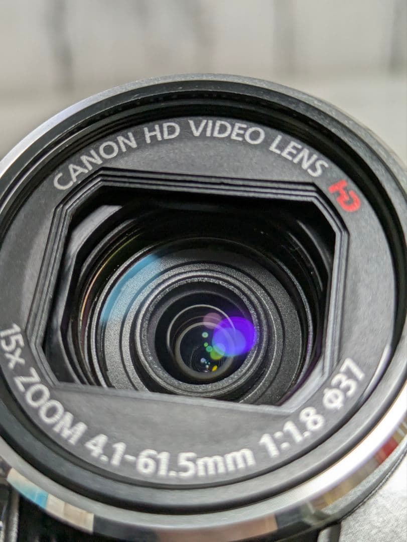 ② Canon　iVIS HF M31　豪華セット