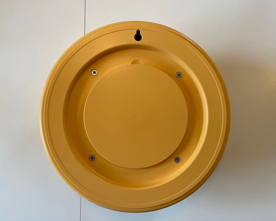 アレッシ　Alessi 壁掛け時計 イエロー　デザイン：マイケル・グレイブス