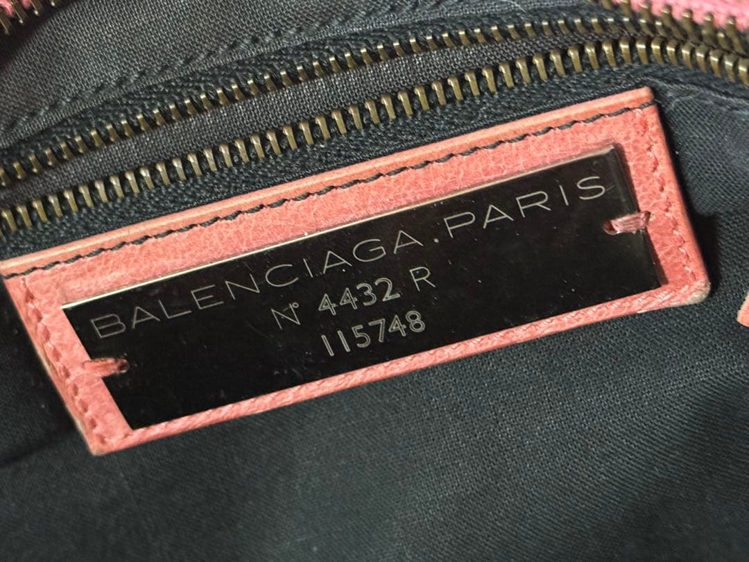 【最終価格】BALENCIAGA バレンシアガ シティー ショルダーバック