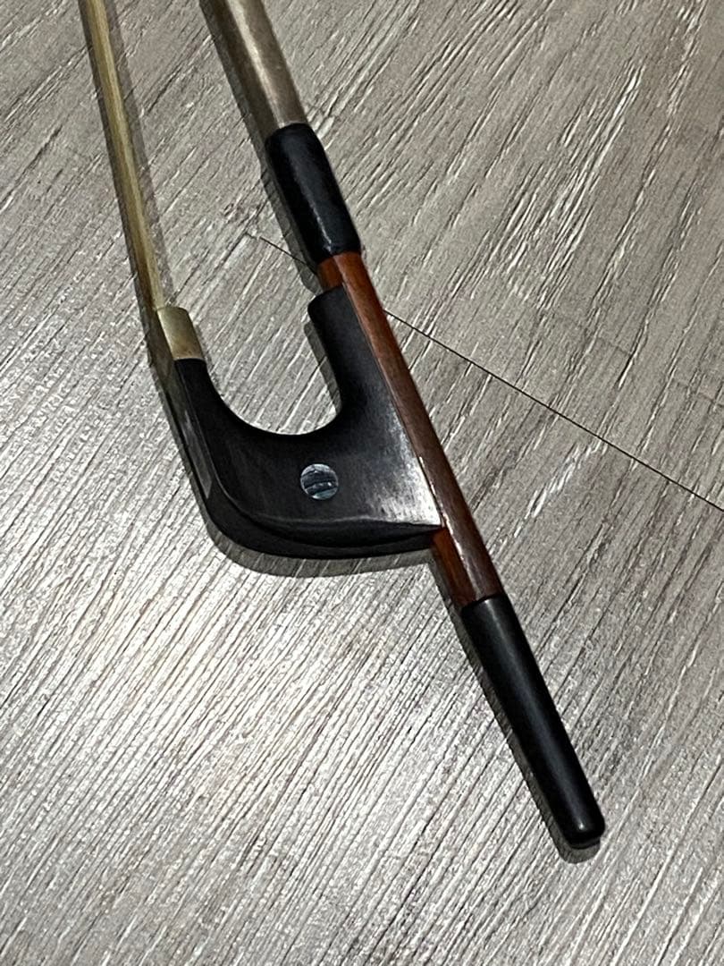 コントラバス弓 中古現状品 ケース付き ウッドベース 弓 弦楽器 肩掛付きケース