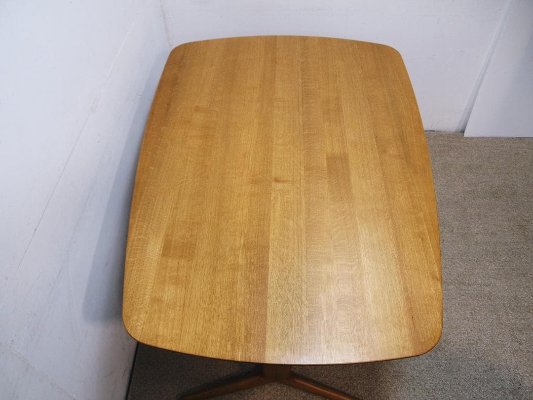 美品‼️日進木工 geppo SEED ダイニングテーブル 2本脚