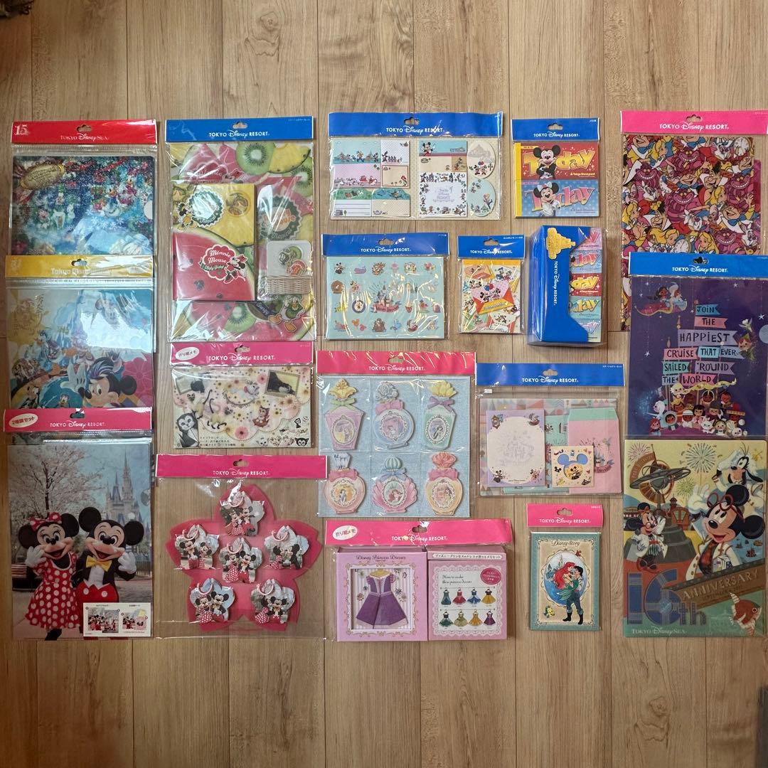 新品未使用】Disney ディズニー メモ帳 クリアファイル 付箋 まとめ売り