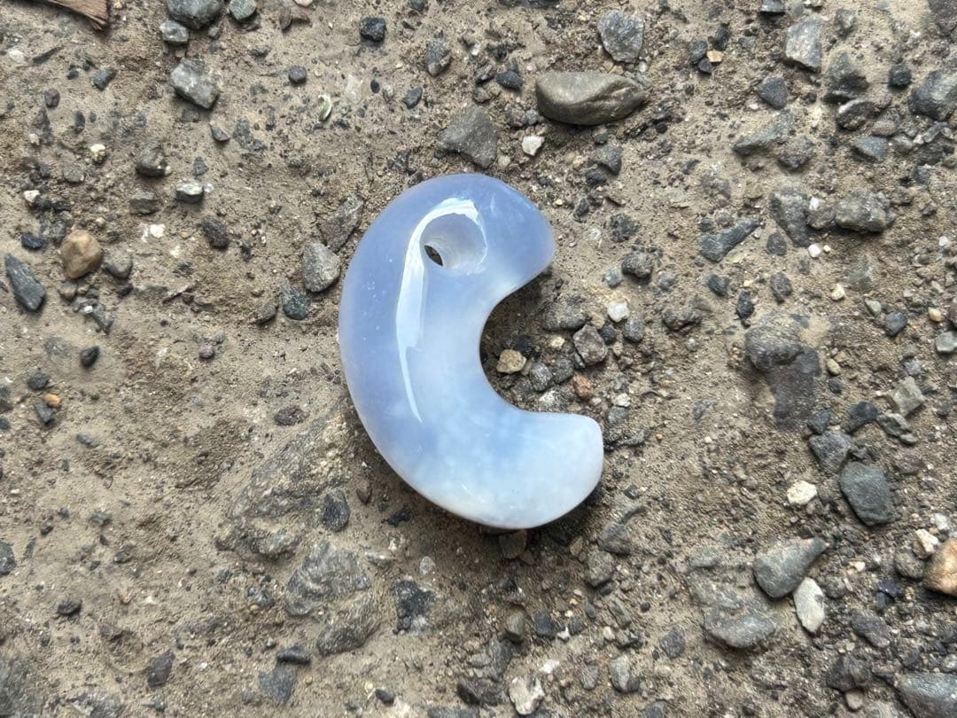 青森産　青メノウ勾玉　錦石 津軽錦石（青森県産）特大 景石 幅2.25m 銘石 庭石 碧玉 ジャスパー