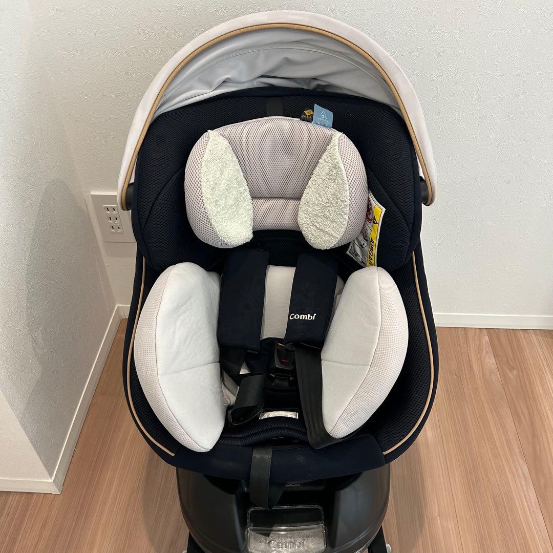 Combi 回転式チャイルドシート ネイビー　クルムーヴ　スマート　ISOFIX
