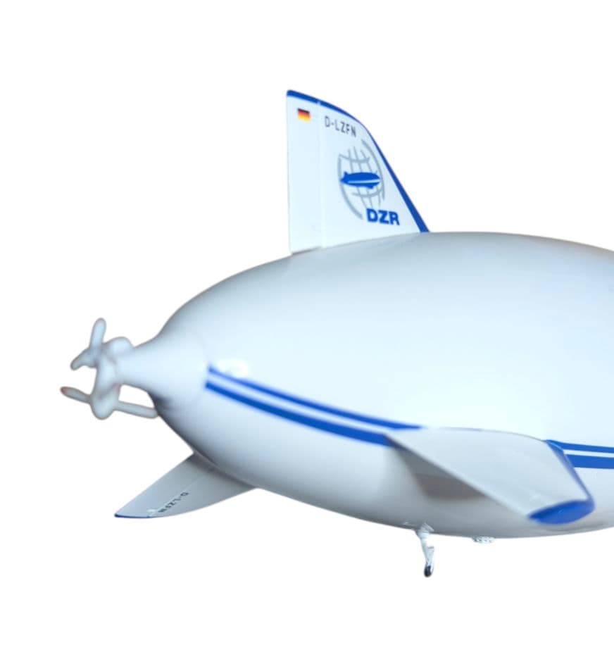 Zeppelin NT 07 飛行船 模型 モデルルーム 展示品