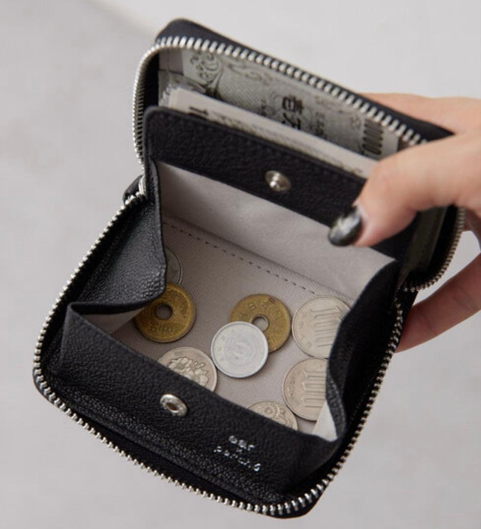 SALE! 新品未使用品ear PAPILLONNER 財布ゴールド