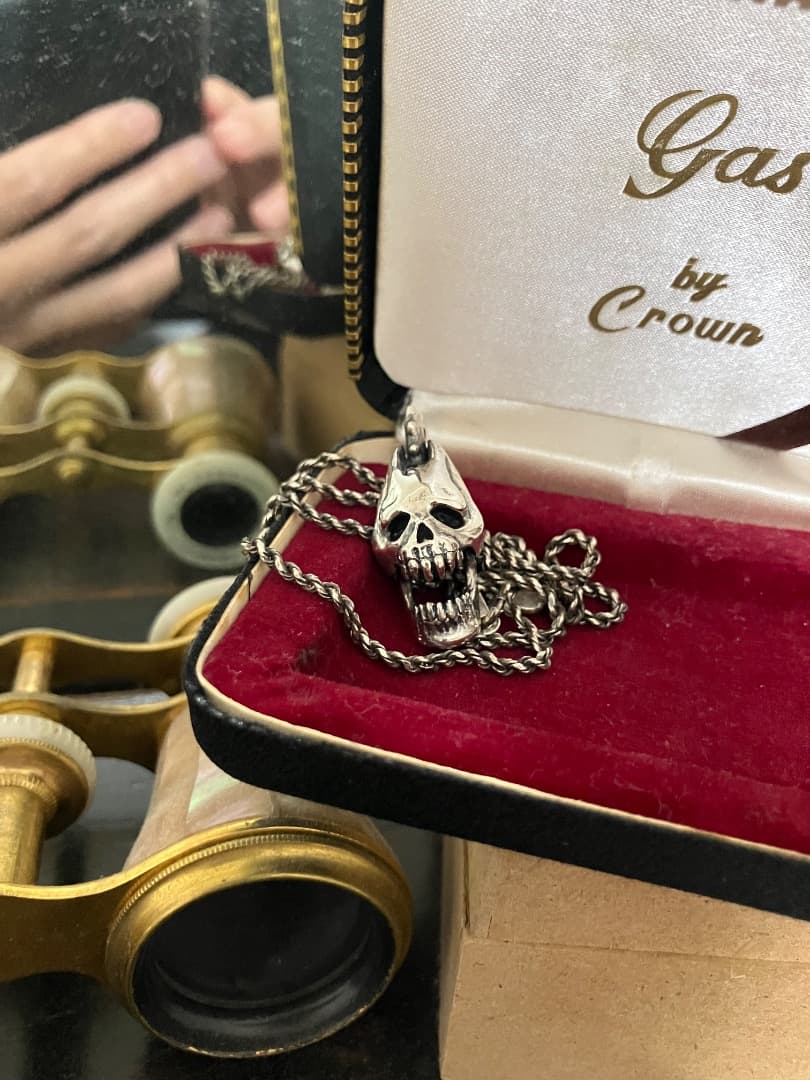 PASSIONE＋ JOJO キラークイーン シルバー ペンダント ネックレス