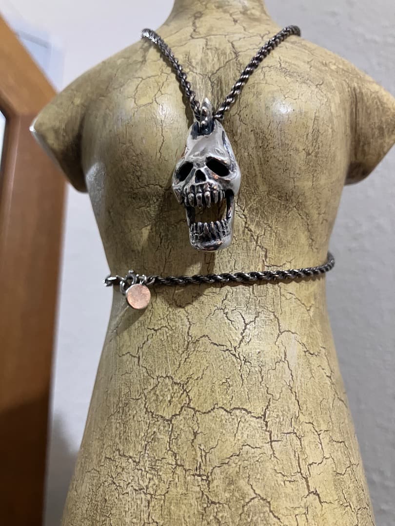 PASSIONE＋ JOJO キラークイーン シルバー ペンダント ネックレス