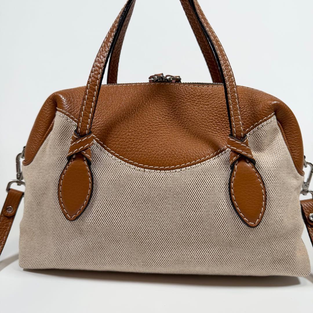 【極美品】ジャンニキアリーニ　ハンドバッグ 2way サファリ　ベージュ